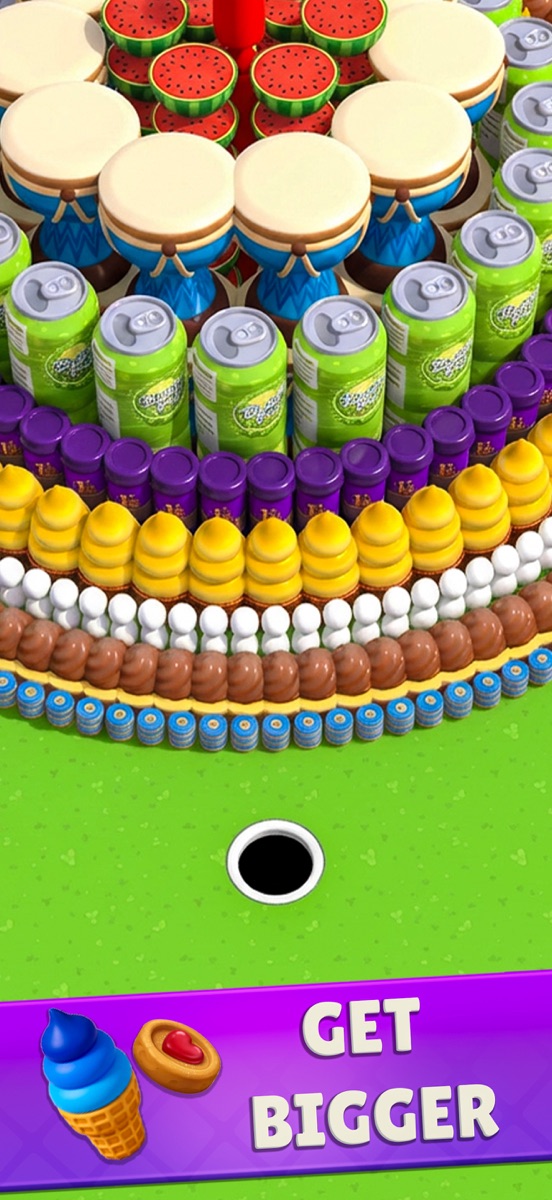 Hole Craze gameplay with stacks of colorful objects to collect